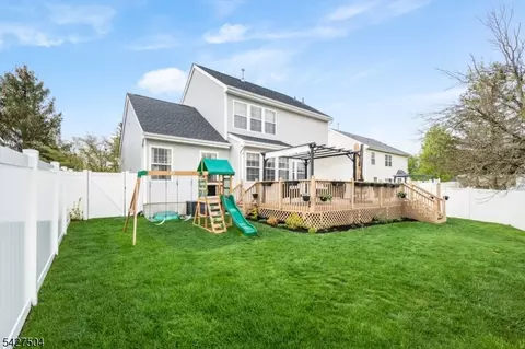 71 Saxton Dr, Hackettstown, NJ 07840 photo 37