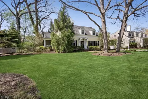 307 Forest Dr S, Short Hills, NJ 07078