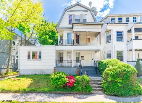 36-38 Kenmore Ave, Newark, NJ 07106