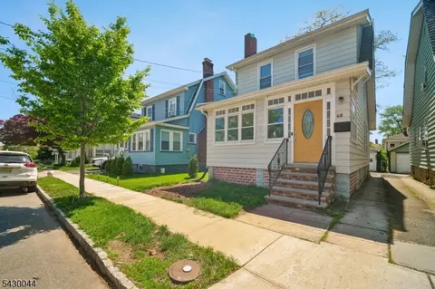 48 Elm St, West Orange, NJ 07052
