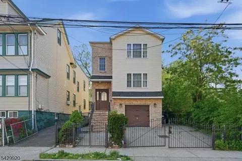 141 Schuyler Ave, Newark, NJ 07112