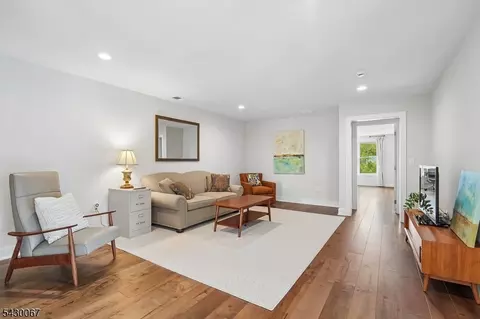 36 Brambling Rd, Berkeley Heights, NJ 07922 photo 18