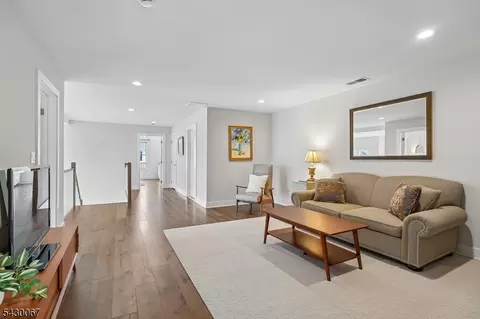 36 Brambling Rd, Berkeley Heights, NJ 07922 photo 17
