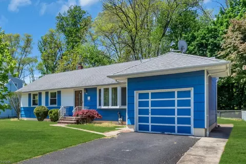 179 Valley View Rd, Hillside, NJ 07205