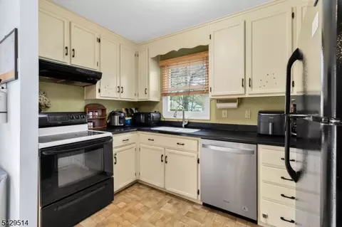 140 Papscoe Rd, Hewitt, NJ 07421 photo 22