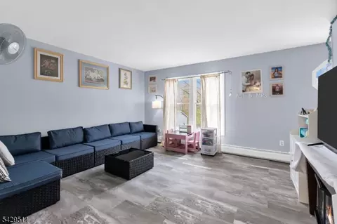 140 Papscoe Rd, Hewitt, NJ 07421 photo 13