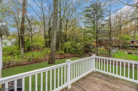 140 Papscoe Rd, Hewitt, NJ 07421 photo 5