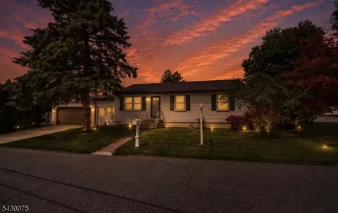 355 Kent St, Phillipsburg, NJ 08865