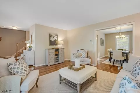 109 Hillside Ave, Bedminster, NJ 07921 photo 5