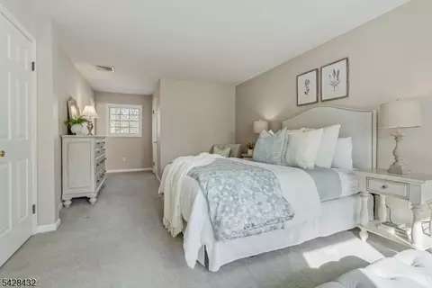 109 Hillside Ave, Bedminster, NJ 07921 photo 20