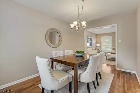 109 Hillside Ave, Bedminster, NJ 07921 photo 7