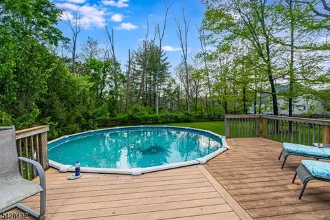 109 Hillside Ave, Bedminster, NJ 07921 photo 32