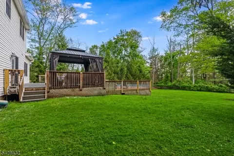 109 Hillside Ave, Bedminster, NJ 07921 photo 33