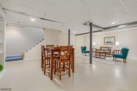 109 Hillside Ave, Bedminster, NJ 07921 photo 28