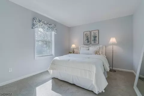 109 Hillside Ave, Bedminster, NJ 07921 photo 24