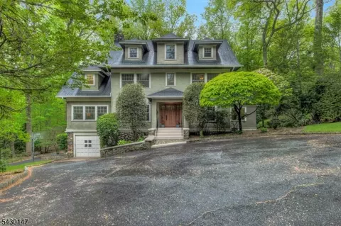 30 Tower Hill Rd, Mountain Lakes, NJ 07046