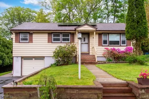 64 School St, North Haledon, NJ 07508