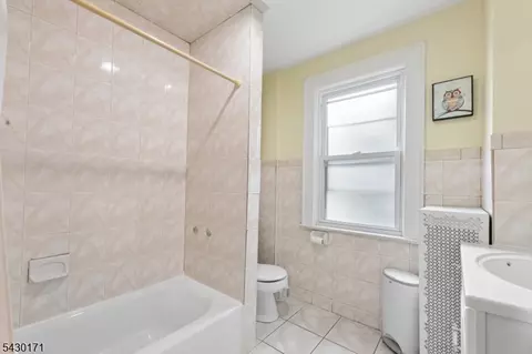 Bath - 145 Terhune Ave, Passaic, NJ 07055 photo 3 of 4