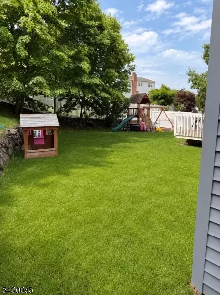 75 Lake Trl E, Wayne, NJ 07470 photo 16