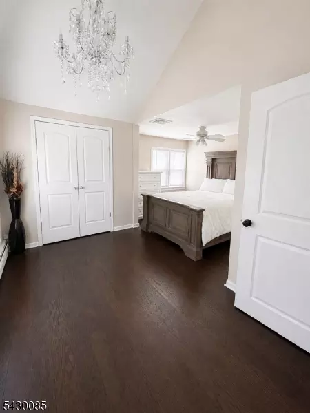 75 Lake Trl E, Wayne, NJ 07470 photo 4
