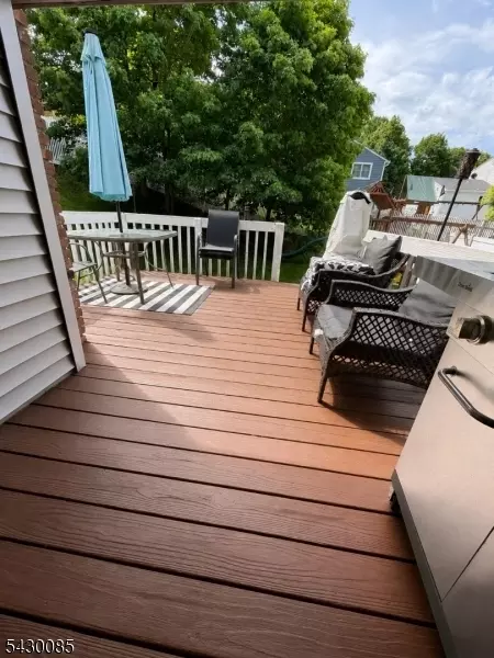 75 Lake Trl E, Wayne, NJ 07470 photo 13