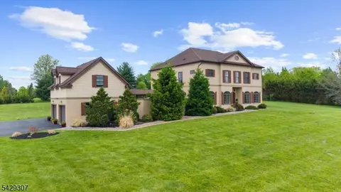 313 Ridge Rd, Frenchtown, NJ 08825