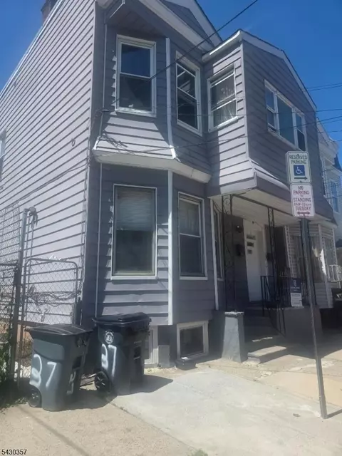 37 Blum St #2, Newark, NJ 07103