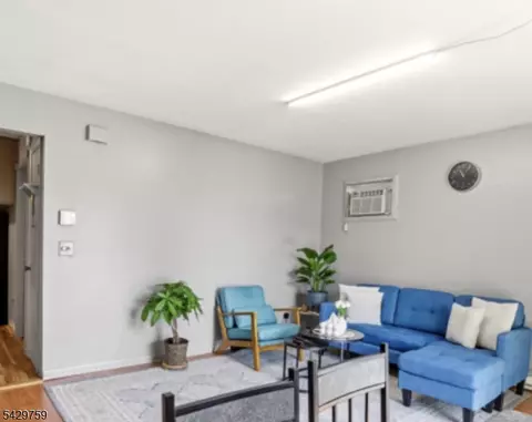8 Sewall Ave #6C, Clifton, NJ 07011