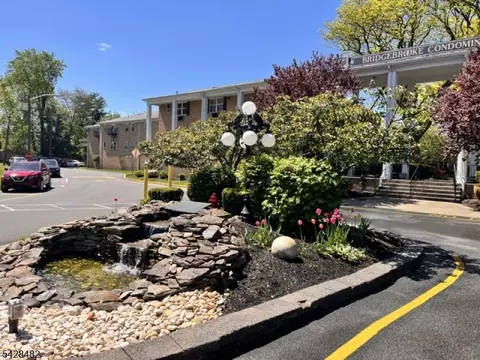 725 Joralemon St #103, Belleville, NJ 07109