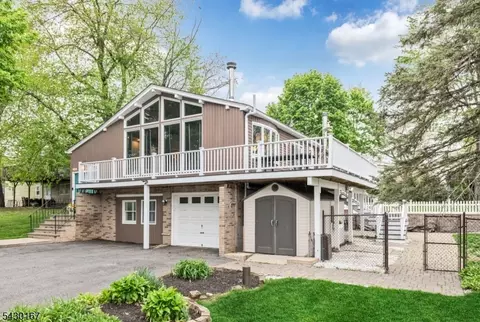469 Warwick Tpke, Hewitt, NJ 07421