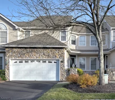 3 Champion Blvd, Livingston, NJ 07039