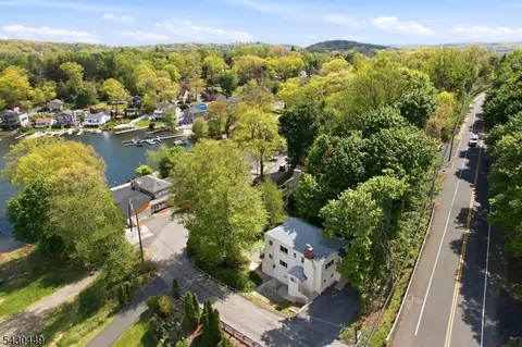 119 Lakeside Blvd, Hopatcong, NJ 07843