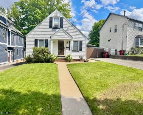 134 Kenzel Ave, Nutley, NJ 07110