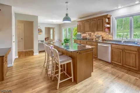 119 Turtleback Rd, Califon, NJ 07830 photo 10