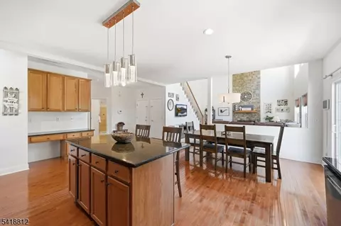 654 Skyline Dr, Lake Hopatcong, NJ 07849