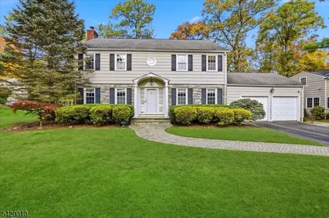 105 Tennyson Dr, Short Hills, NJ 07078