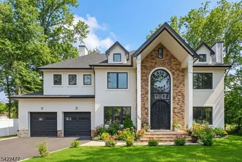 188 Edwards Rd, Parsippany, NJ 07054