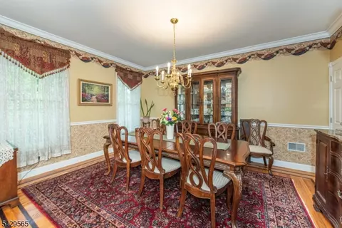 Dining - 37 Thomas Ter, Wayne, NJ 07470 photo 1 of 2