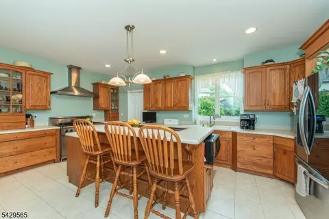 Kitchen - 37 Thomas Ter, Wayne, NJ 07470 photo 1 of 3