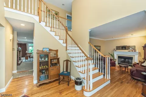 Entry Way - 37 Thomas Ter, Wayne, NJ 07470 photo 1 of 1