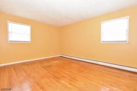 5 Burnside Pl, Wayne, NJ 07470 photo 24