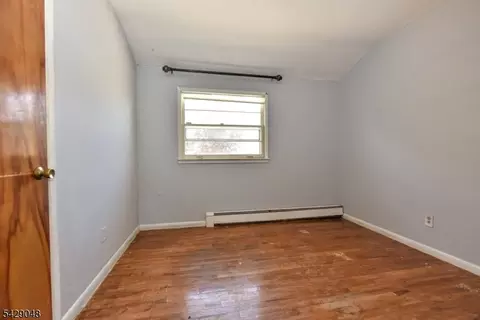 5 Burnside Pl, Wayne, NJ 07470 photo 27