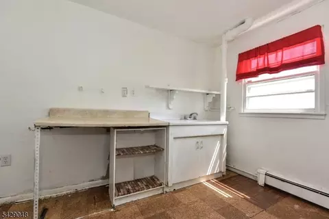 5 Burnside Pl, Wayne, NJ 07470 photo 31