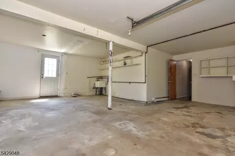 5 Burnside Pl, Wayne, NJ 07470 photo 32
