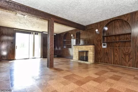 5 Burnside Pl, Wayne, NJ 07470 photo 28