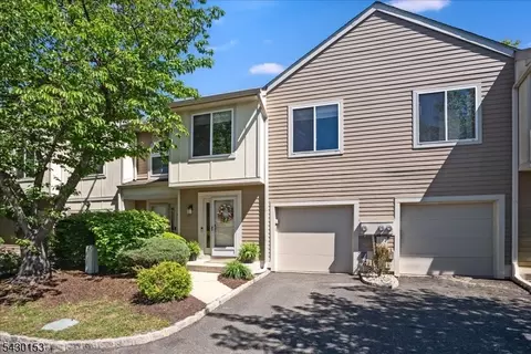 2103 Park Pl, Springfield, NJ 07081