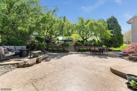 Exterior - 9 Hawk Dr, Ringoes, NJ 08551 photo 9 of 13
