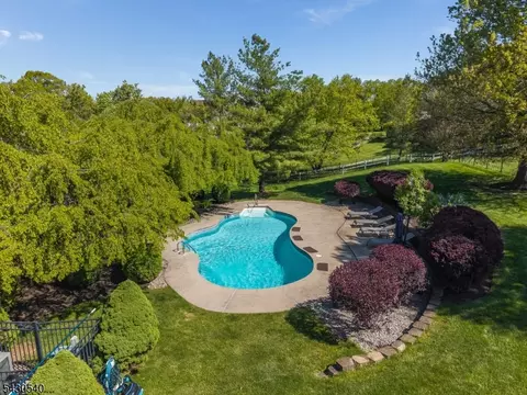 Exterior - 9 Hawk Dr, Ringoes, NJ 08551 photo 3 of 13