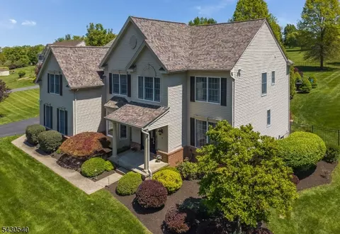 Exterior - 9 Hawk Dr, Ringoes, NJ 08551 photo 2 of 13