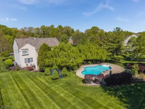 View/Area - 9 Hawk Dr, Ringoes, NJ 08551 photo 1 of 3